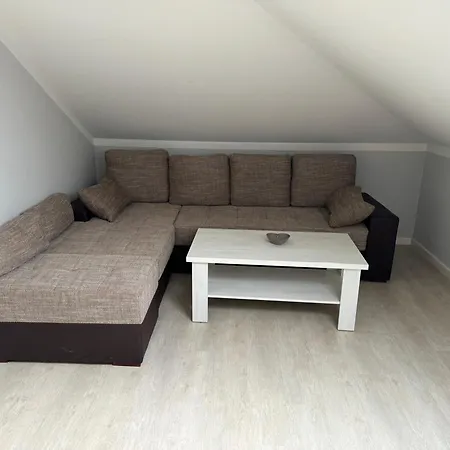 Apartment Xl